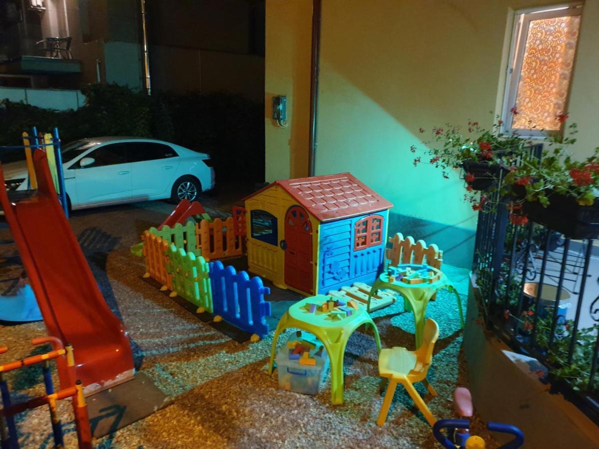 Dms Family House Hostel Eforie Sud  Bagian luar foto
